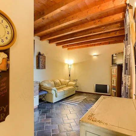 La Chicca Del Garda Apartment *